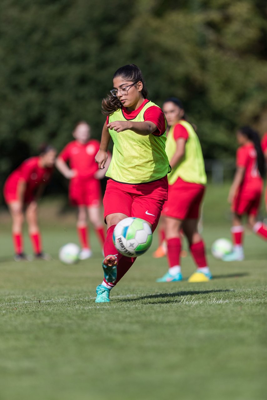 Bild 102 - wCJ VfL Pinneberg - Eimsbuetteler TV : Ergebnis: 0:5